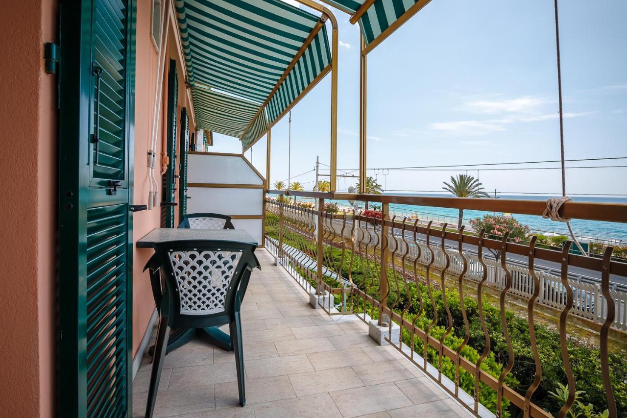 Residence Villa Alda Pietra Ligure Exterior photo